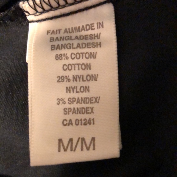 collared, button down sleeveless black shirt. - Picture 4 of 5